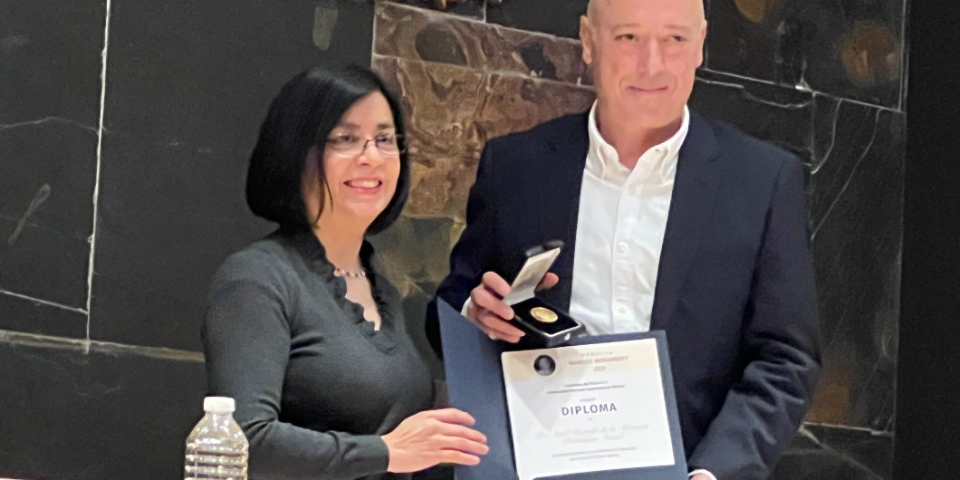 AXEL MEDALLA MARCOS MOSHINSKY 2023 1