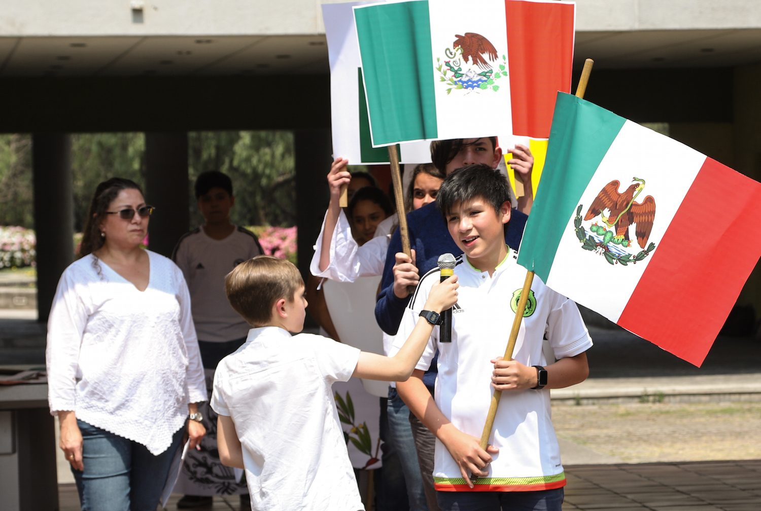 Celebramos El Dia De La Bandera Colegio Aleman Alexander Von Humboldt